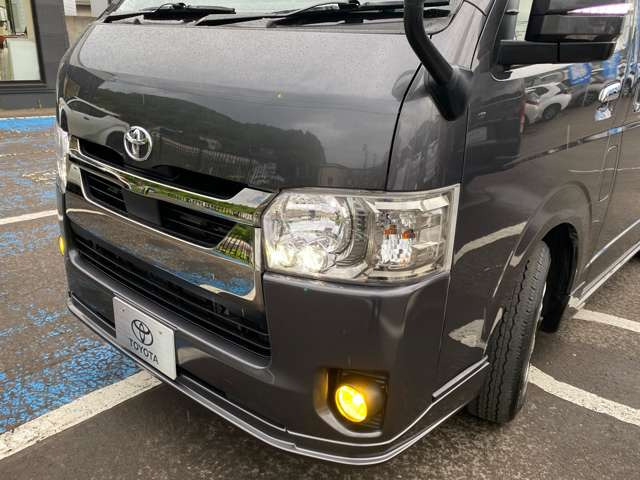 ハイエースバン