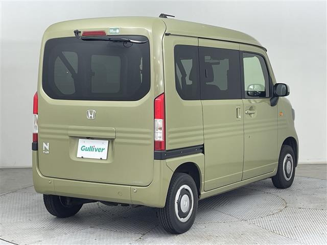 N-VAN+スタイル ファン ターボ  4WD