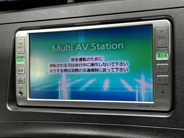 プリウス1.8 L