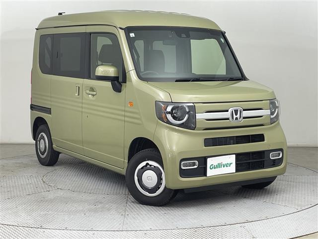 N-VAN+スタイル ファン ターボ  4WD
