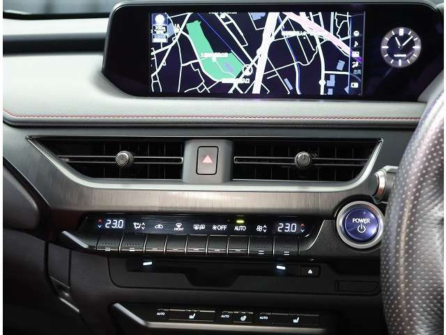 UX250h Fスポーツ