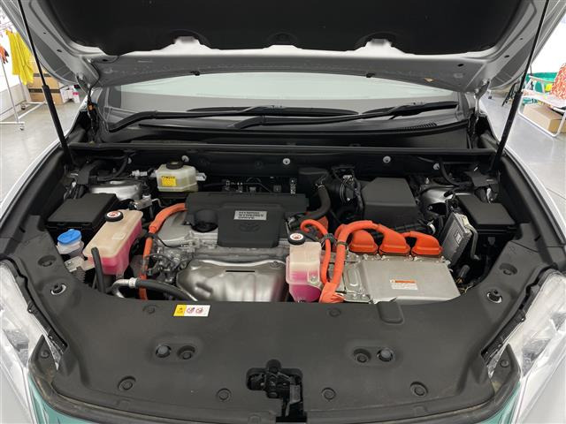 ハリアー2.5 ハイブリッド E-Four プログレス 4WD