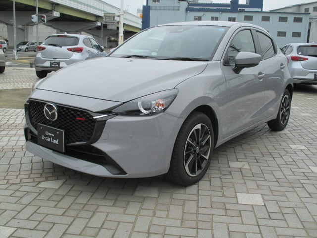 MAZDA2