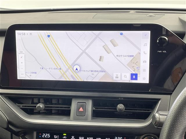 UX250h Fスポーツ エモーショナル エクスプローラー