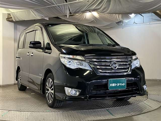 セレナ2.0 ハイウェイスター S-HYBRID