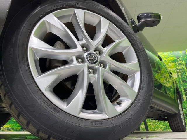 �y�����I�v�V����19�C���`�A���~�z�C�[���z�����I�v�V�����z�C�[���𑕒��B���s���\�̌���ɉ����A�O�ς����X�^�C���b�V���ɂȂ��Ă��܂��B