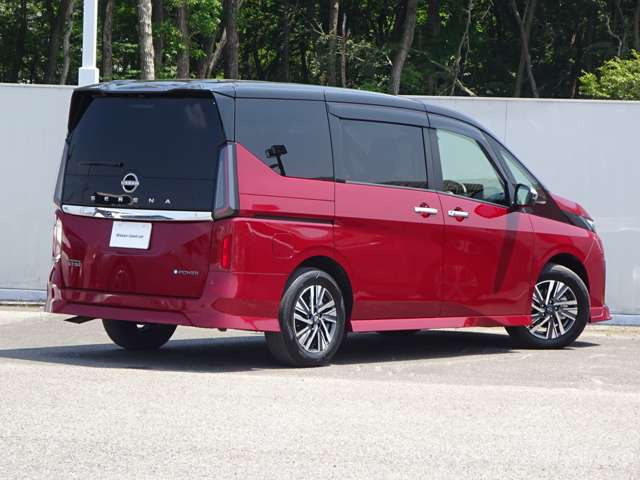 セレナ1.4 e-POWER ハイウェイスターV