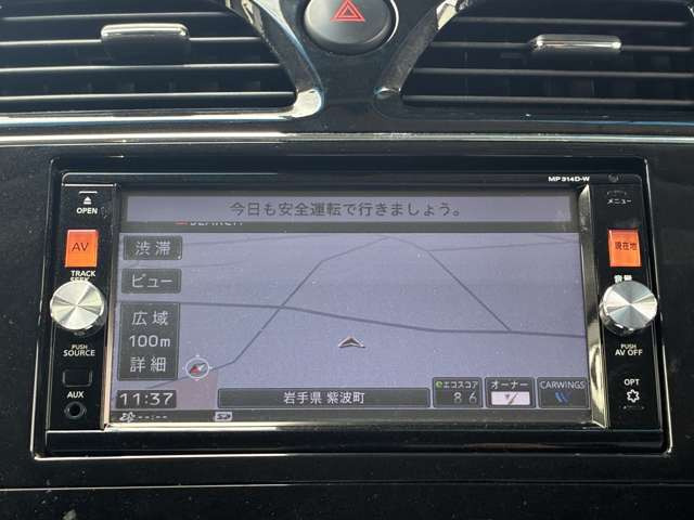 セレナ2.0 ハイウェイスター 4WD