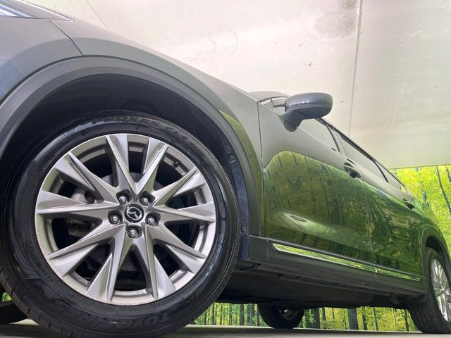 �y�����A���~�z�C�[���z�O�ςɃ}�b�`���������A���~�z�C�[���𑕒����Ă���܂��B�e��ЊO�A���~�z�C�[����A�X�^�b�h���X�^�C�����戵�����Ă���܂��B���񂲑��k����������