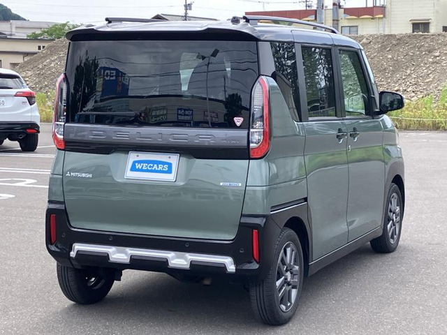 デリカミニT プレミアム 4WD