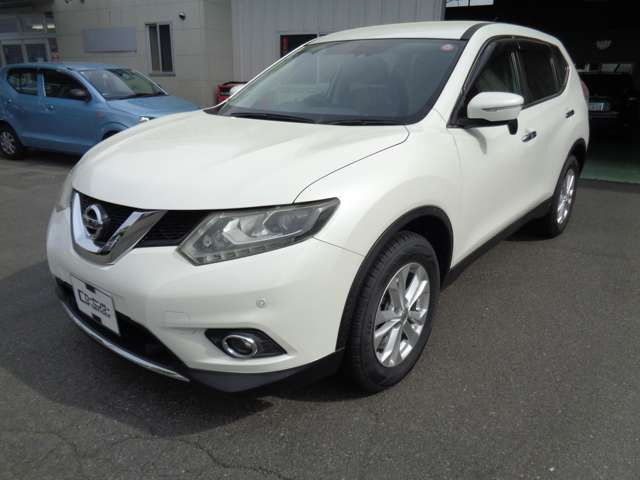 エクストレイル2.0 20X 4WD 3列車