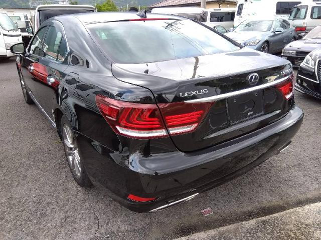 LS600h バージョンL 4WD