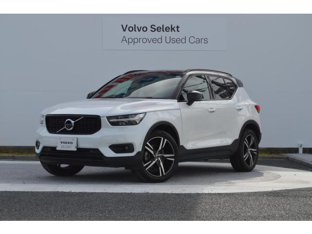 XC40T4 AWD Rデザイン 4WD