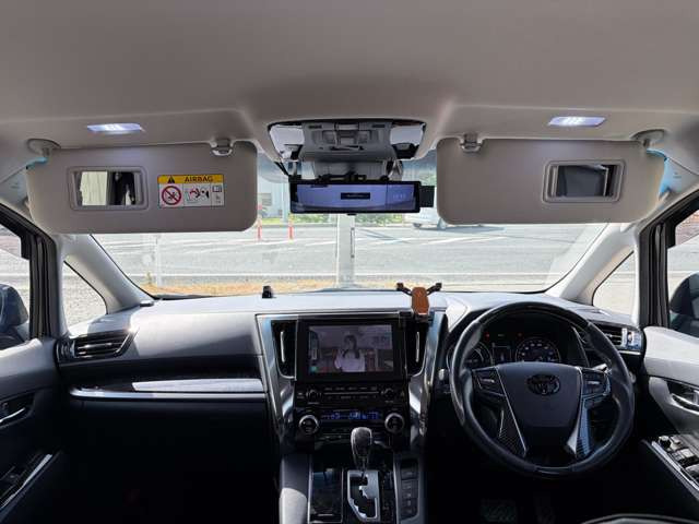 ヴェルファイアハイブリッド 2.5 Z E-Four 4WD