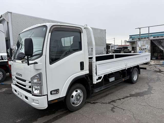 エルフ