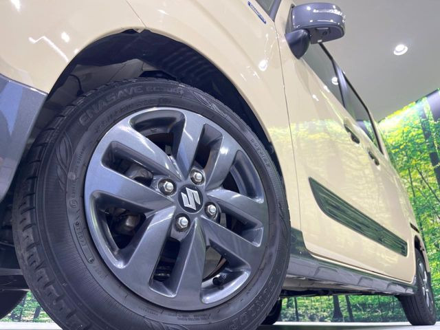 �y����14�C���`�A���~�z�C�[���z�O�ςɃ}�b�`���������A���~�z�C�[���𑕒����Ă���܂��B�e��ЊO�A���~�z�C�[����A�X�^�b�h���X�^�C�����戵�����Ă���܂��B���񂲑��k����������