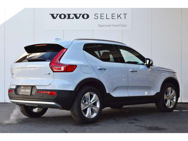 XC40プラス B4 AWD 4WD