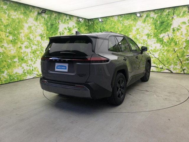 RAV42.5 ハイブリッド アドベンチャー E-Four 4WD