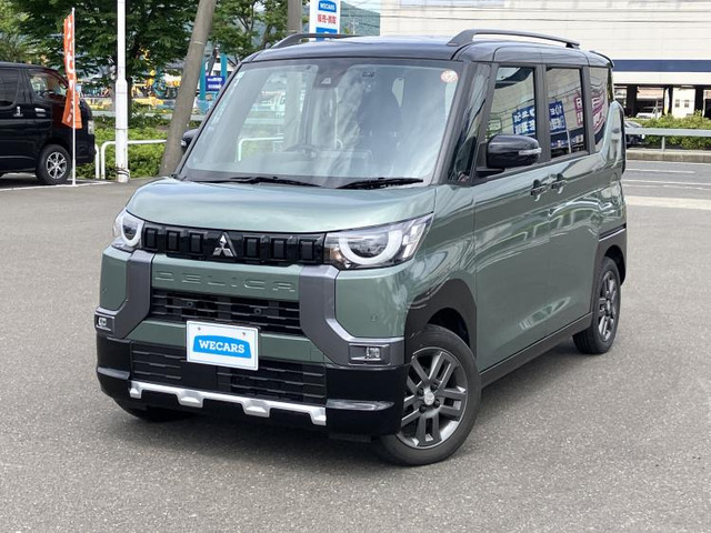 デリカミニT プレミアム 4WD