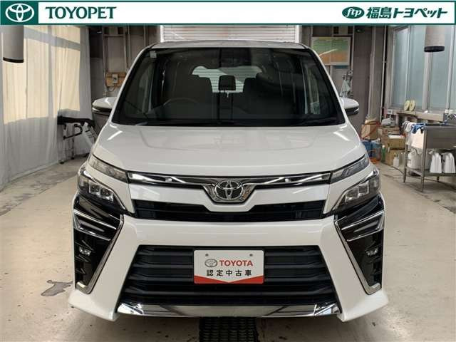 ヴォクシー2.0 ZS