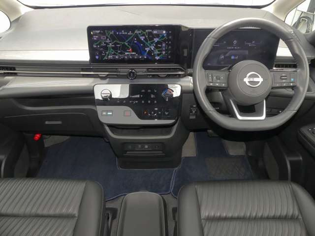 セレナ1.4 e-POWER AUTECH