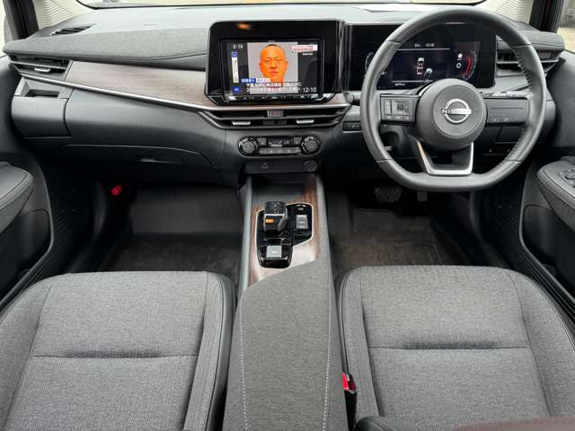 ノートオーラ1.2 G FOUR 4WD
