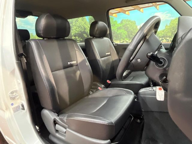 �y���烌�U�[�V�[�g�z����̂ӂ���肪�e�ՂŃ����e�i���X�����ȒP�ȁA�@�\���ɗD��鍇����v���̗p�����㎿�ȃV�[�g�ł��B����S�n���悭�A���������ӂ��S�n�ǂ��ԓ���Ԃ����o���Ă���܂��B