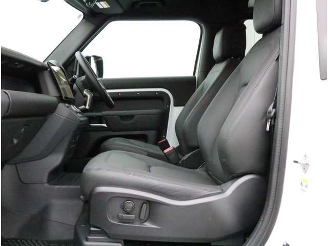 ディフェンダー90 Xダイナミック HSE 3.0L D350 ディーゼル 4WD