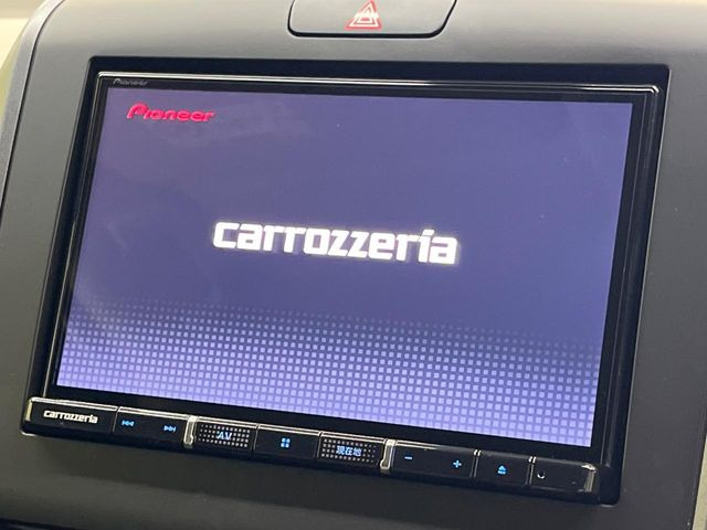 フリードハイブリッド