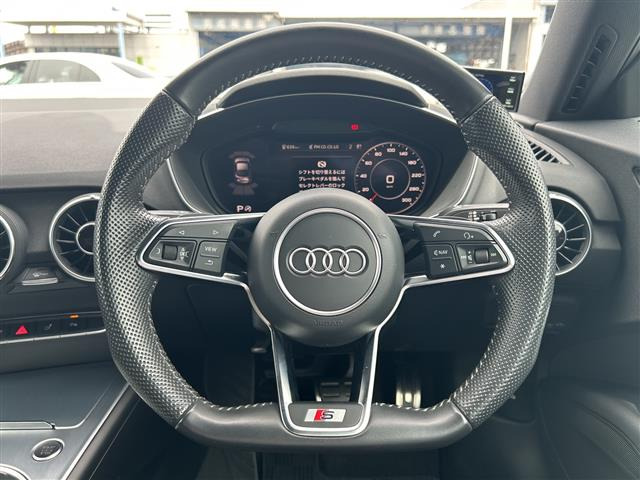 TTクーペ40 TFSI