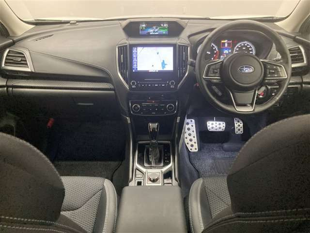 フォレスター2.5 プレミアム 4WD