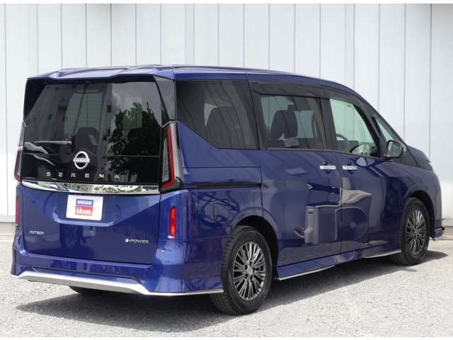 セレナ1.4 e-POWER AUTECH