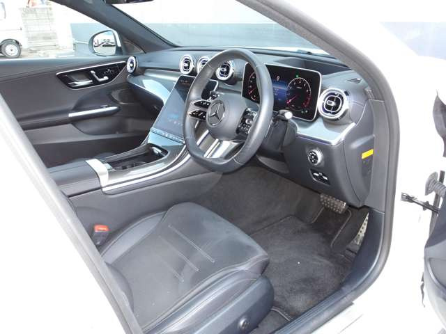 CクラスワゴンC200 アバンギャルド AMGラインパッケージ (ISG)