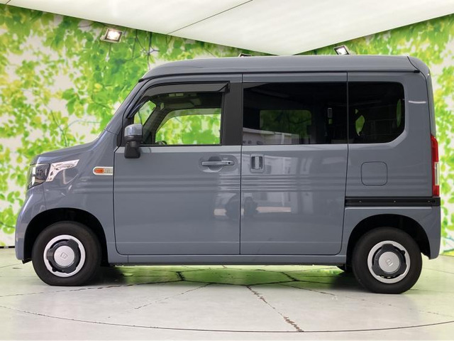 N-VAN+スタイル ファン ターボ  4WD