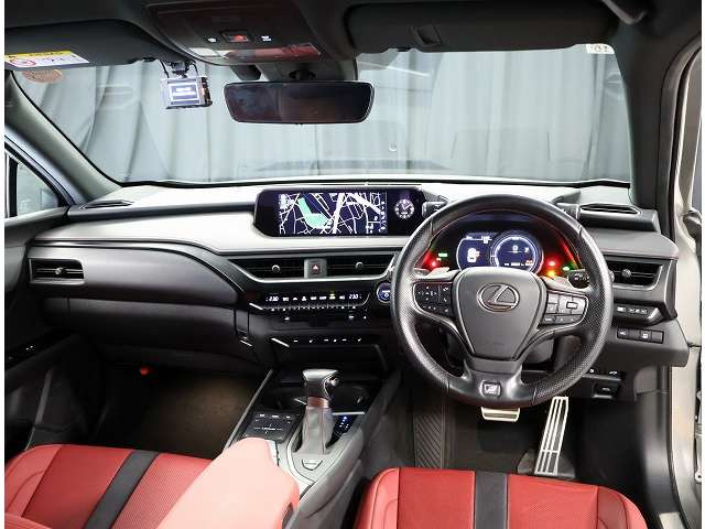 UX250h Fスポーツ