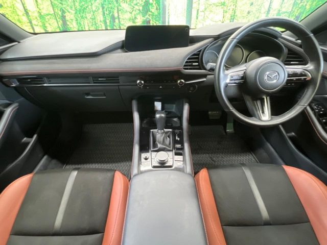 MAZDA3ファストバック1.5 15S レトロスポーツエディション