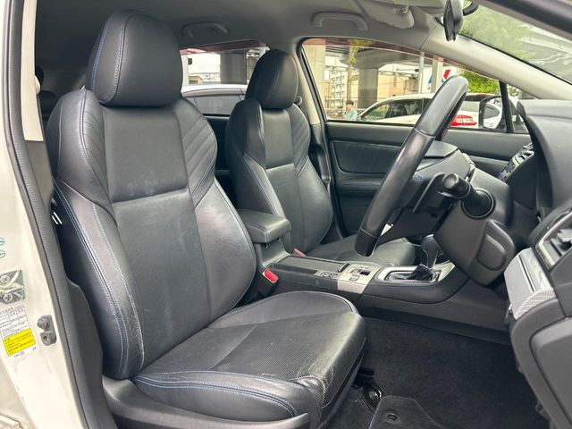 レヴォーグ1.6 GT-S アイサイト 4WD