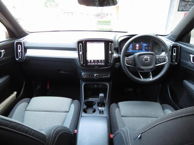 XC40プラス プロ B3