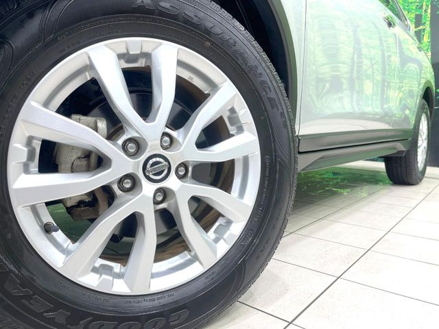 �y����17�C���`�A���~�z�C�[���z�O�ςɃ}�b�`���������A���~�z�C�[���𑕒����Ă���܂��B�e��ЊO�A���~�z�C�[����A�X�^�b�h���X�^�C�����戵�����Ă���܂��B���񂲑��k����������