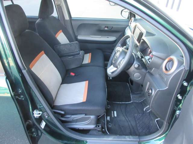 【ピッカーズ加盟店】『車をこすってしまった&hellip;』『ぶつけて少しへこんでしまった&hellip;』『バンパーがえぐれてしまった&hellip;』など、大切なお車が傷ついてしまった時。キズの大きさに合わせて修理が可能です!