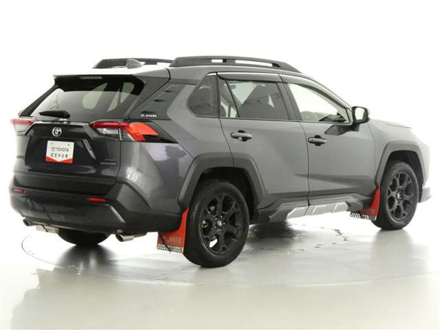 RAV42.0 アドベンチャー オフロードパッケージ 4WD