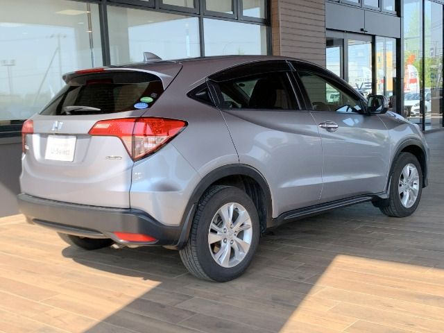 ヴェゼル1.5 X ホンダセンシング 4WD