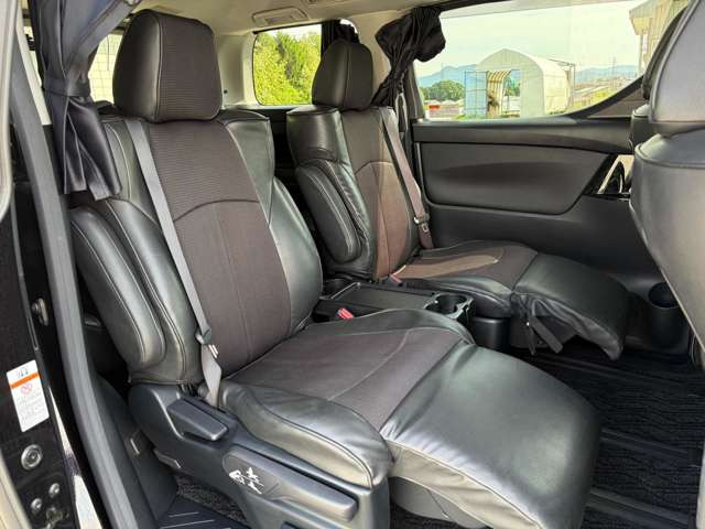 ヴェルファイアハイブリッド 2.5 Z E-Four 4WD