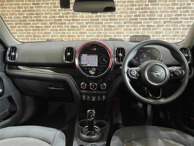 ミニクロスオーバークーパー D オール4 4WD