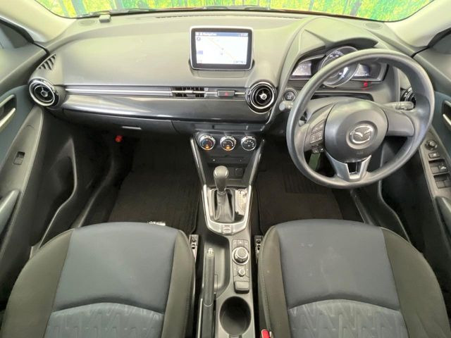 デミオ1.3 13S