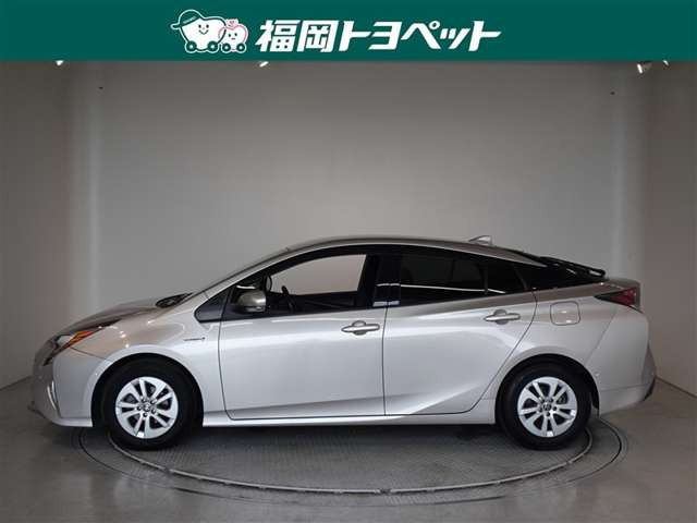 プリウス1.8 S セーフティ プラス