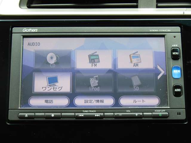 フィット1.3 13G Fパッケージ ファインエディション 4WD
