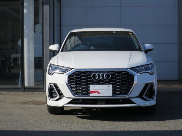 Q3