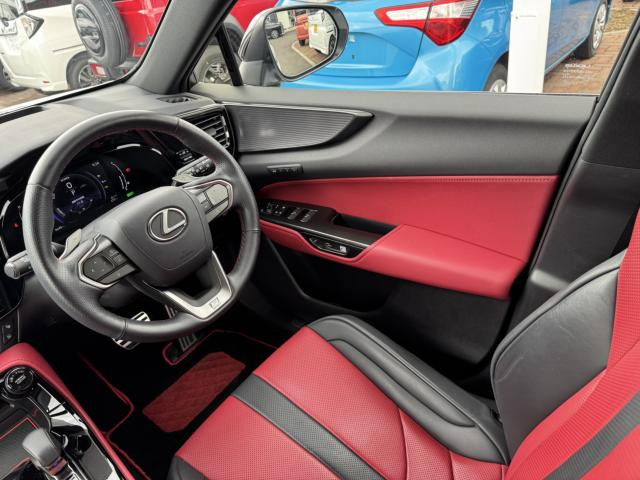 NX350h Fスポーツ