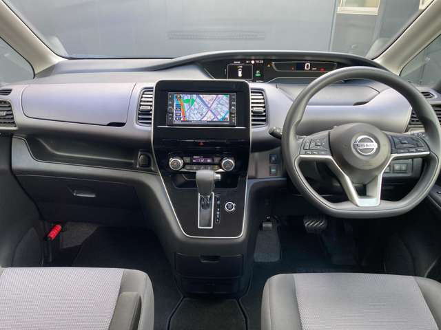 セレナ2.0 XV 4WD